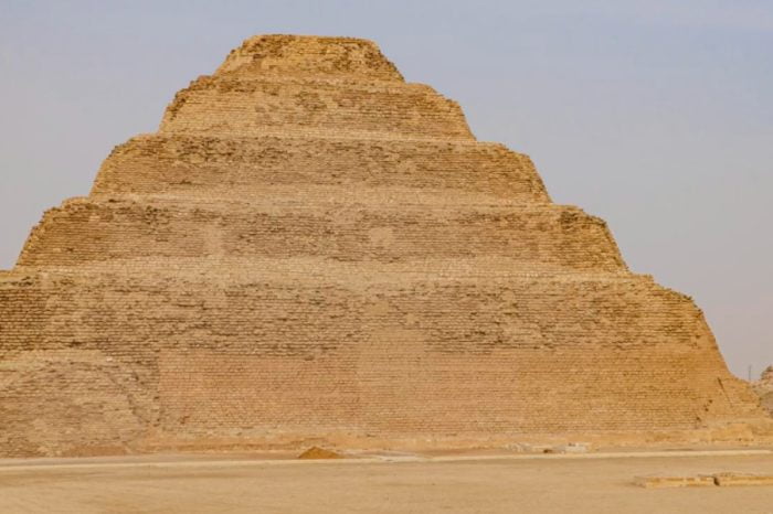 Sakkara and Memphis and Giza Pyramids Private Tour