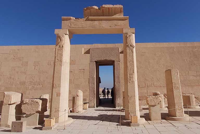 Explore Egypt's Top Landmarks in 8 Days: From Cairo to Luxor