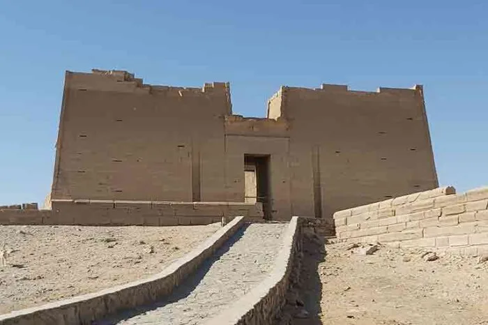 Discover Philae Temple, Kalabsha Temple, and Nubian Museum in a Day Tour